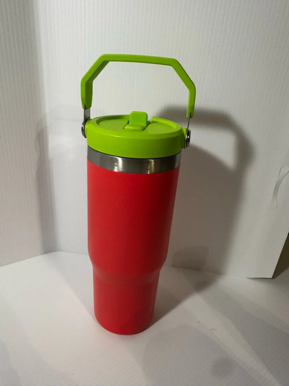 Stanley The IceFlow Flip Straw Tumbler - Picture 3 of 3